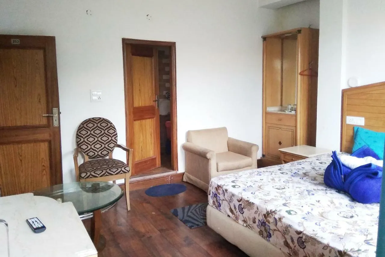 Solo Home Simlá
